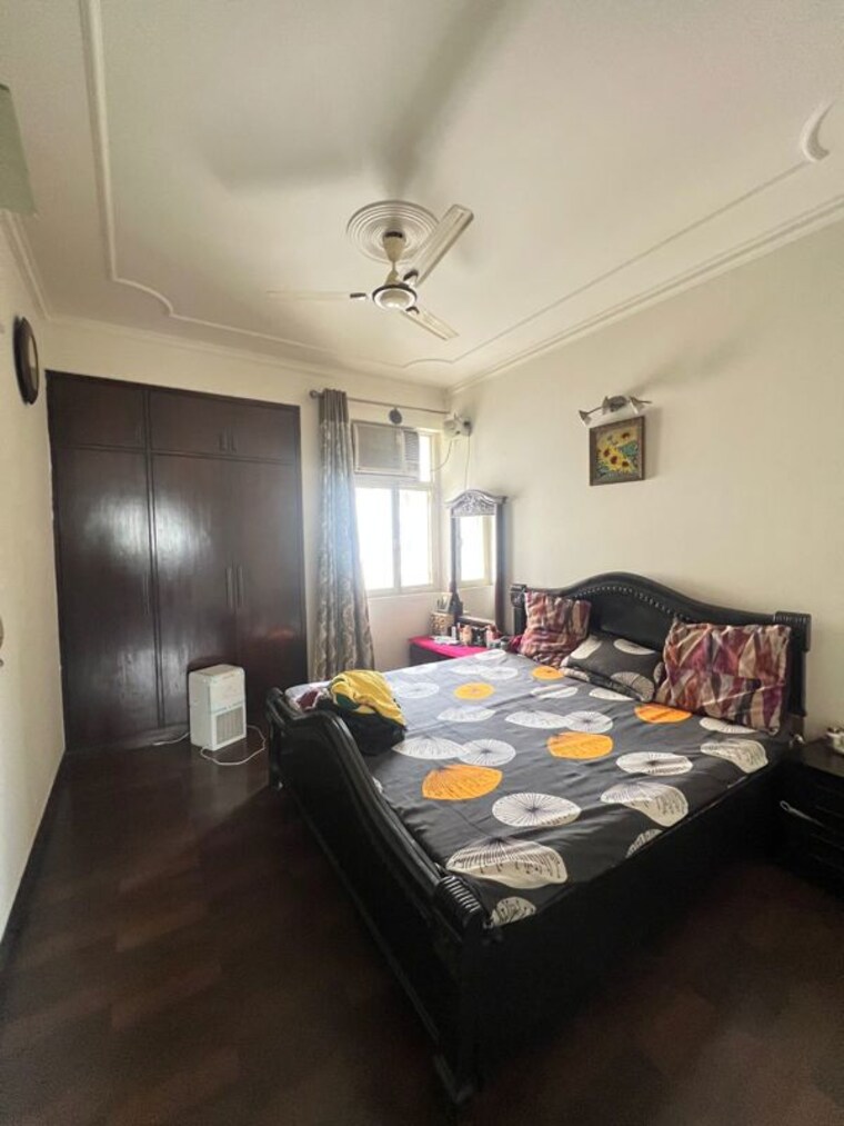 Bedroom, vasant-apartment-mayur-vihar 3.5 Bedroom 1050 Sq.Ft. Apartment In Mayur Vihar 1 Delhi 10374552