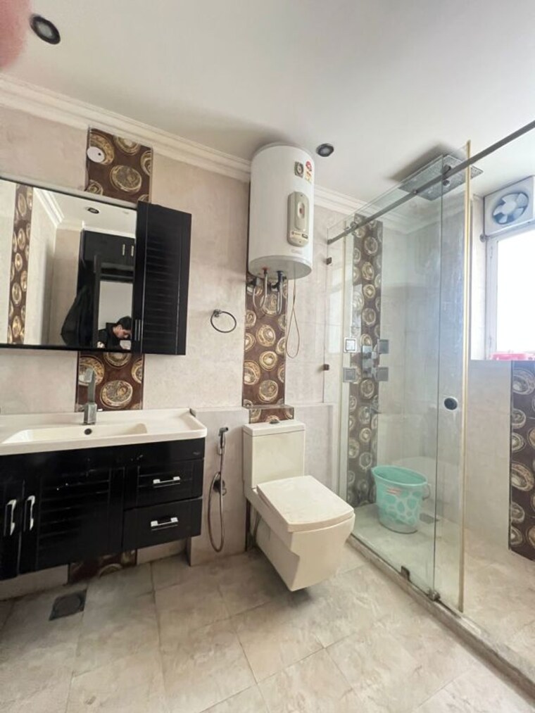 Kitchen, vasant-apartment-mayur-vihar 3.5 Bedroom 1050 Sq.Ft. Apartment In Mayur Vihar 1 Delhi 10374552