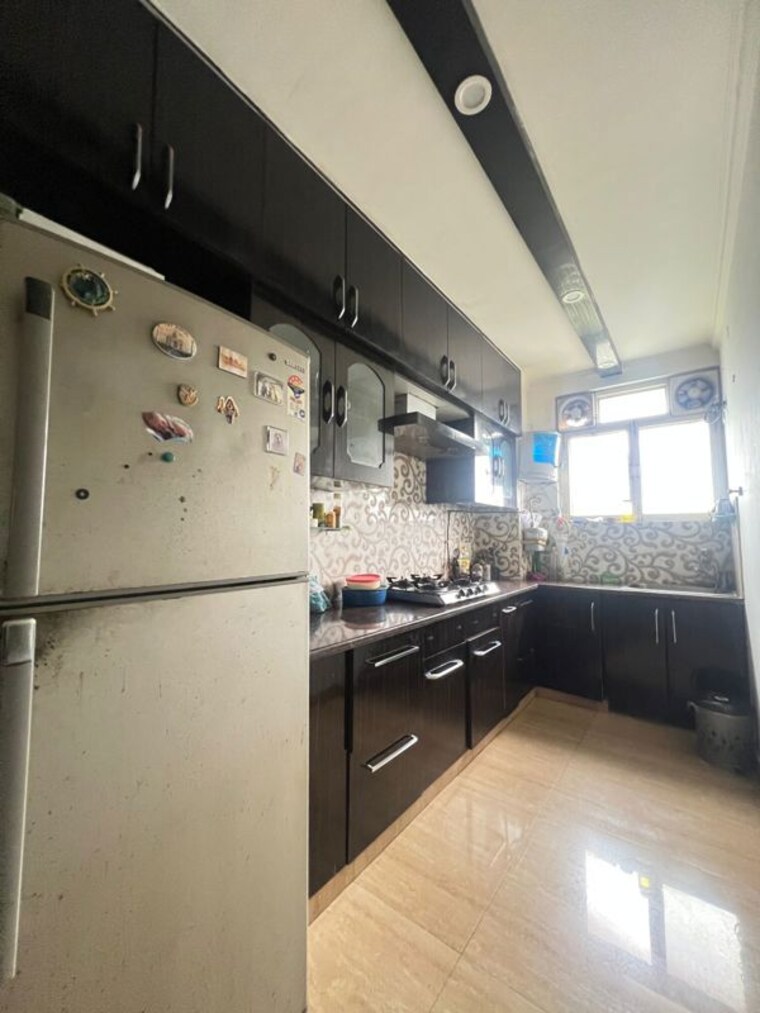 Kitchen, vasant-apartment-mayur-vihar 3.5 Bedroom 1050 Sq.Ft. Apartment In Mayur Vihar 1 Delhi 10374552