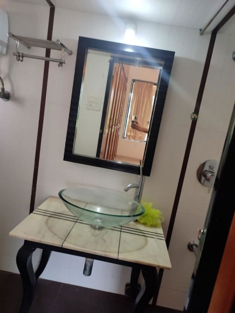 Bathroom, sandesh nagar 2 Bedroom 950 Sq.Ft. Apartment In Sandesh Nagar Mumbai 10374554