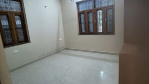 1 RK Builder Floor For Rent in Laxman Chowk