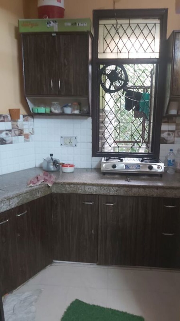 Kitchen, pandav nagar 2.5 Bedroom 550 Sq.Ft. Builder Floor In Pandav Nagar Delhi 10374557