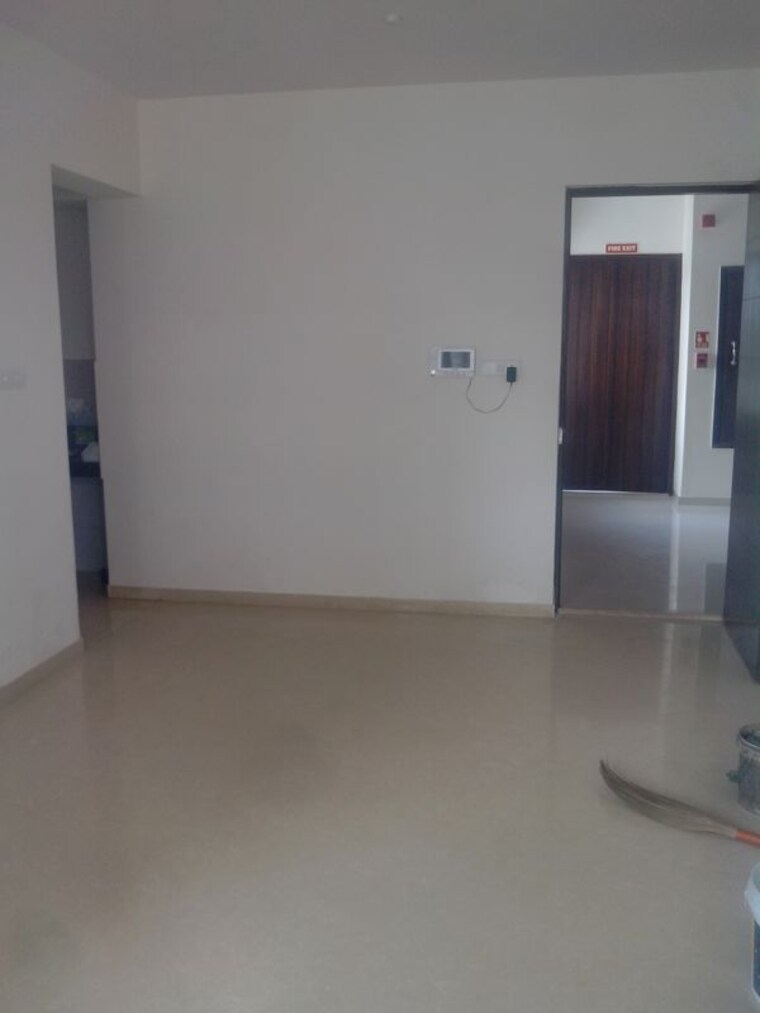 Room, ashford-regal Commercial Office Space 155 Sq.Ft. In Bhandup West Mumbai 10374569