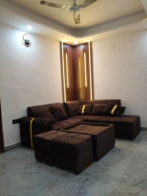 2 BHK Builder Floor For Rent in Malviya Nagar