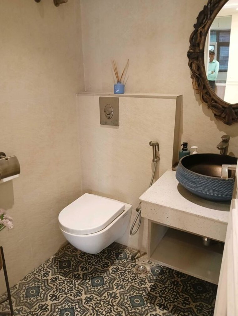 Bathroom, parx-laureate 4 Bedroom 4000 Sq.Ft. Apartment In Sector 108 Noida 10374588
