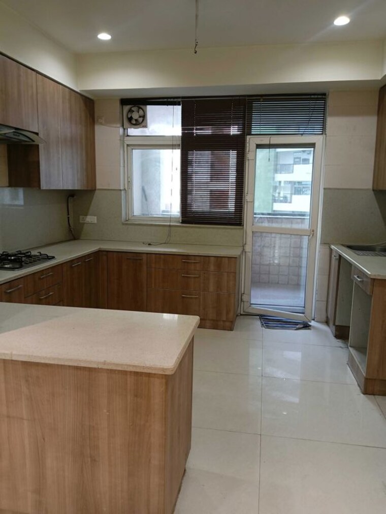 Kitchen, parx-laureate 4 Bedroom 4000 Sq.Ft. Apartment In Sector 108 Noida 10374588