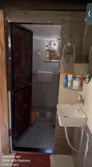 Bathroom in 2 BHK Apartment at Jasmine Apartments Mazgaon, Mazgaon – for Sale