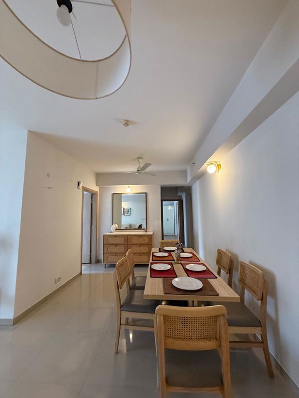 3.5 BHK + Pooja Room,Servant Room,Study Room Apartment For Rent in Microtek Greenburg