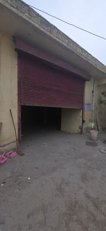 Warehouse For Rent in Basai Village