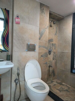 Attached Bathroom in 1 BHK Apartment at Dialani Astoria, Santacruz East – for Sale