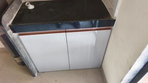 Furnished Amenities in 1 BHK Apartment at Raunak 108, Kasarvadavali – for Rent