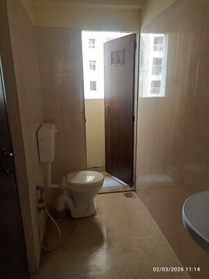 Bathroom in 1 BHK Apartment at Raunak 108, Kasarvadavali – for Rent