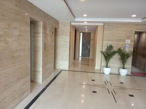 Room in 4 BHK Apartment at Parx Laureate, Sector 108 – for Rent