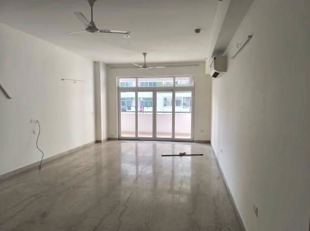 4 BHK + Pooja Room,Servant Room,Study Room,Store Room 3995 Sq.Ft. Apartment in Parx Laureate