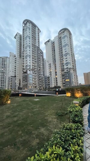 5 BHK Penthouse – Exterior View View at 3C Lotus 300, Sector 107 - for Rent