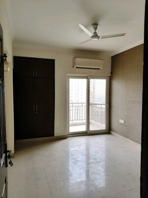 Room in 3 BHK Apartment at Paramount Floraville, Sector 137 – for Sale