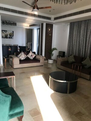 Team Area in 4 BHK Apartment at Gulshan Dynasty, Sector 144 – for Rent