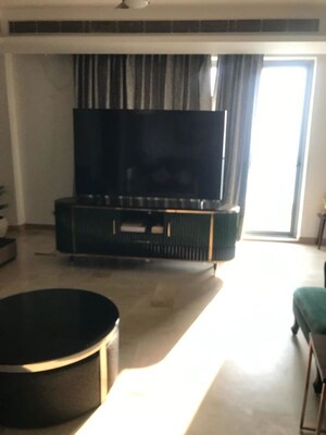 Living Room in 4 BHK Apartment at Gulshan Dynasty, Sector 144 – for Rent