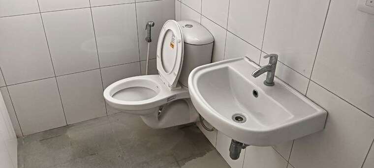 Bathroom, godrej-royale-woods 1 RK 432 Sq.Ft. Apartment In Devanahalli Bangalore 10374689