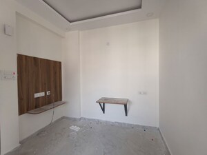 Room in 1 BHK Apartment at Vishnu Homes Kondapur, Kondapur – for Rent
