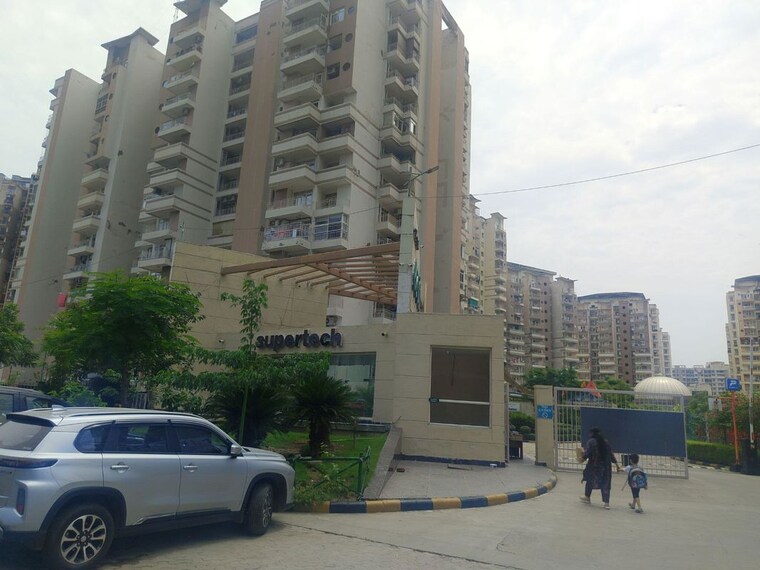 Exterior View, supertech-ecociti 3 Bedroom 1295 Sq.Ft. Apartment In Sector 137 Noida 10374712