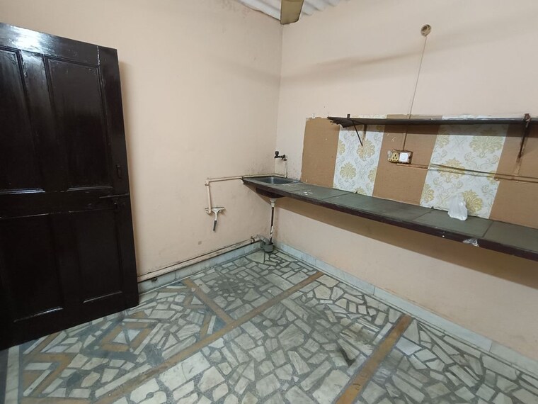 Kitchen, sector 41 1 RK 850 Sq.Ft. Independent House In Sector 41 Noida 10374716