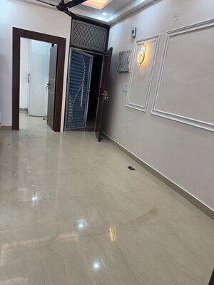 Bedroom in 2 BHK Builder Floor at Shakti Khand – for Rent