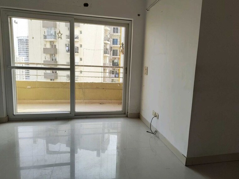 Room, purvanchal-royal-park 3 Bedroom 1315 Sq.Ft. Apartment In Sector 137 Noida 10374725
