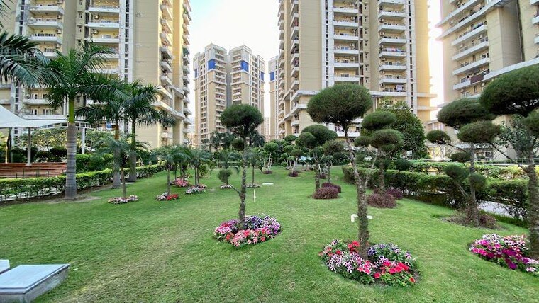 Garden, purvanchal-royal-park 3 Bedroom 1315 Sq.Ft. Apartment In Sector 137 Noida 10374725