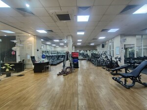Parking in 3 BHK Apartment at Purvanchal Royal Park, Sector 137 – for Sale