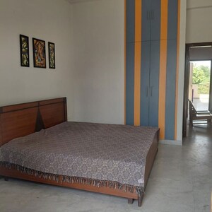 Bedroom in 4 BHK Apartment at Sector 15 ii – for Rent