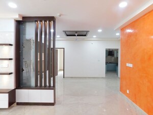 Room in 3 BHK Apartment at Aurobindo Kohinoor, Serilingampally – for Rent