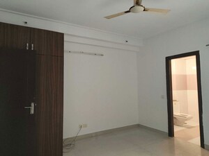 Room in 3 BHK Apartment at Purvanchal Royal Park, Sector 137 – for Sale