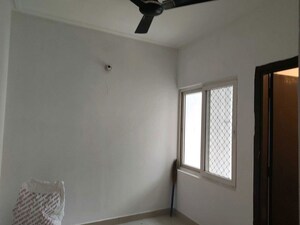 Room in 3 BHK Apartment at Purvanchal Royal Park, Sector 137 – for Sale