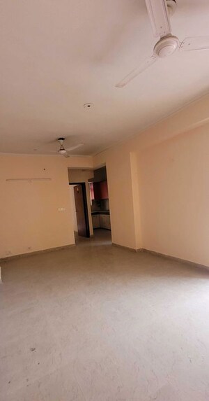 Room in 3 BHK Apartment at Supertech Ecociti, Sector 137 – for Sale