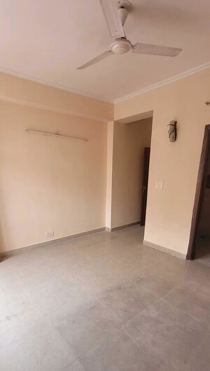 Room in 3 BHK Apartment at Supertech Ecociti, Sector 137 – for Sale