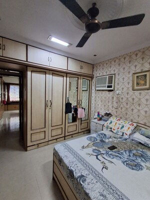 Bedroom in 2 BHK Apartment at Sea Bird, Andheri West – for Rent