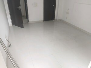 Room in 3 BHK Apartment at Purvanchal Royal Park, Sector 137 – for Sale