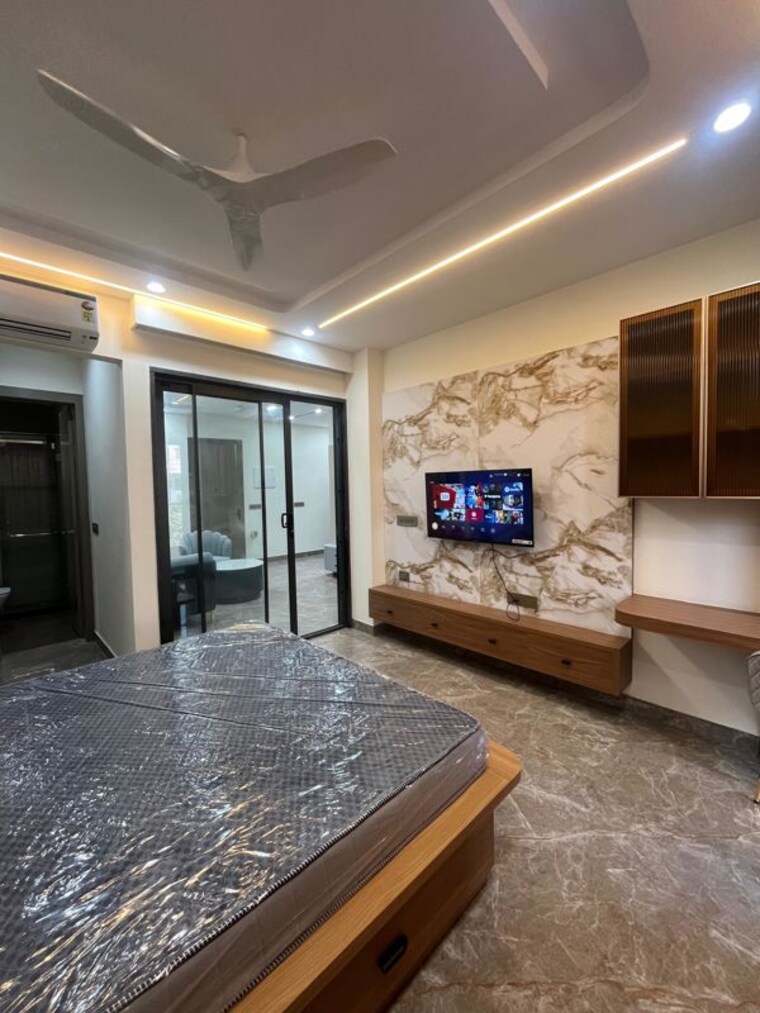 Living Room, vipul-square 1 RK 440 Sq.Ft. Builder Floor In Sushant Lok I Gurgaon 10374764