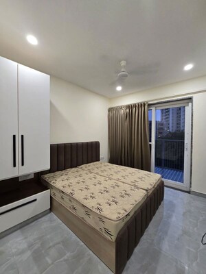 1 RK Builder Floor For Rent in Sector 44