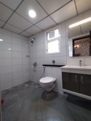 Bathroom in 3.5 BHK Apartment at Sobha City Casa Serenita, Kannur – for Rent