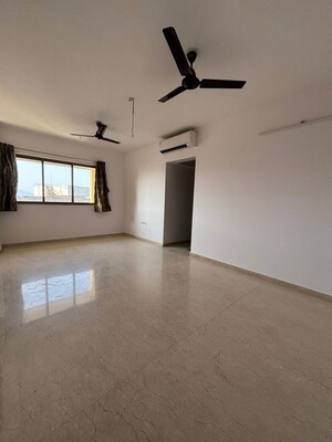 Room in 1 BHK Apartment at Dedhia Elita, Kasarvadavali – for Rent