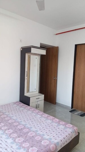 Room in 2 BHK Apartment at Welworth Purnam, Hinjewadi – for Rent
