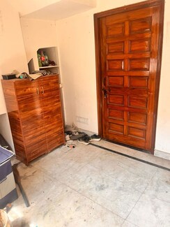 3 BHK + Pooja Room,Study Room,Extra Room,Basement,Store Room Apartment For Rent in Alpha 1 RWA