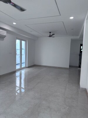 Room in 3 BHK Apartment at My Home Ankura, Tellapur – for Rent