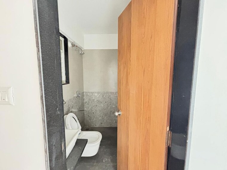 Bathroom, welworth-purnam 4 Bedroom 1500 Sq.Ft. Apartment In Hinjewadi Pune 10374806