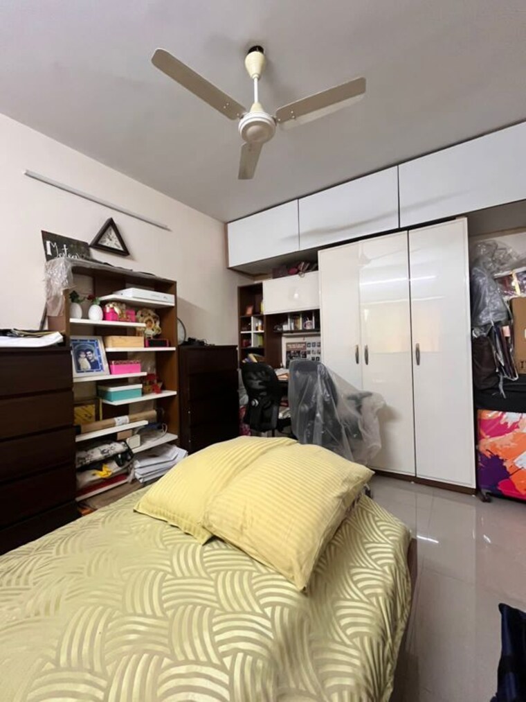  Parking, andheri west 2 Bedroom 1200 Sq.Ft. Apartment In Andheri West Mumbai 10374825