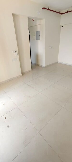 Room in 1 BHK Apartment at Kanakia Spaces Zen World, Kanjurmarg East – for Rent