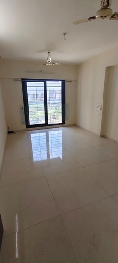 1 BHK + Basement Apartment For Rent in Kanakia Spaces Zen World