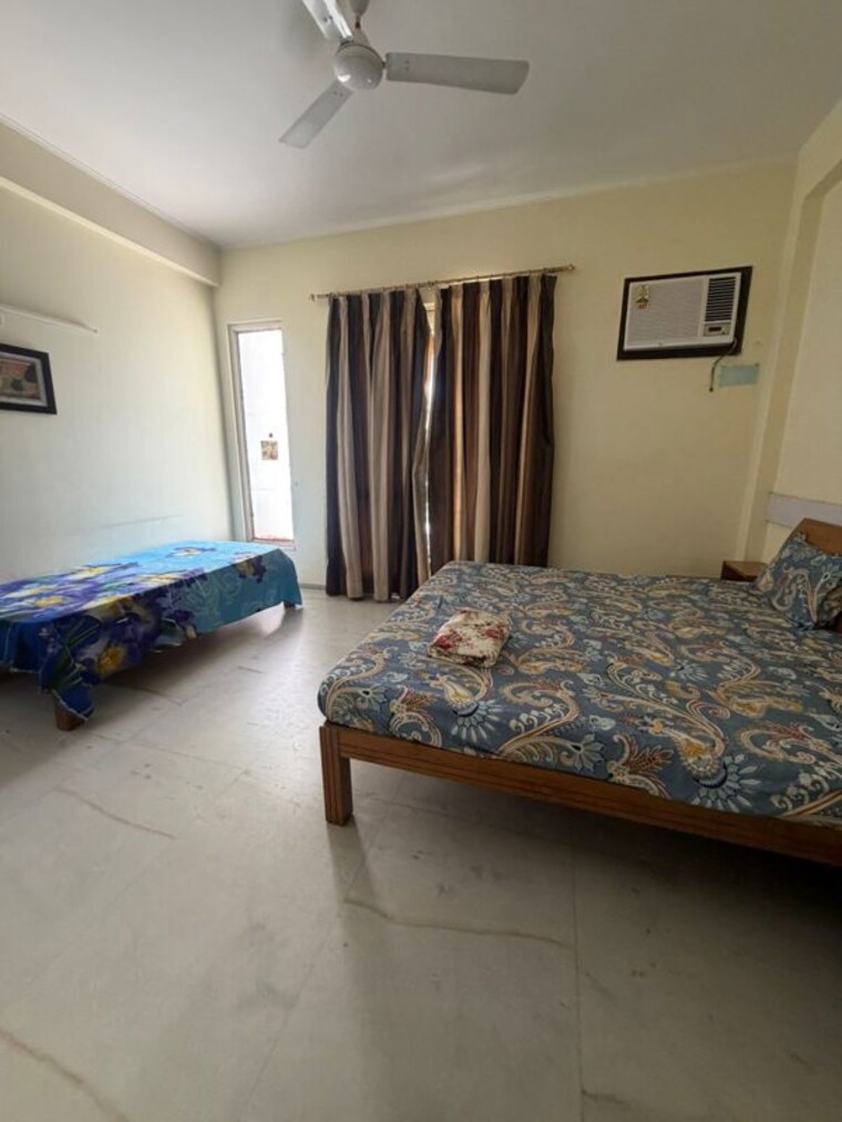 Bedroom, sector 15 ii 1 Bedroom 1500 Sq.Ft. Builder Floor In Sector 15 ii Gurgaon 10374851